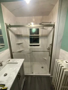 bathroom remodeling contractor